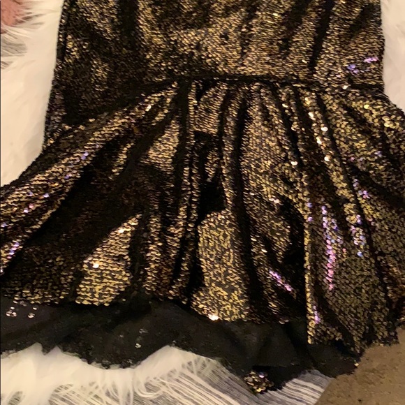 NWT Gianni Bini Sequin Skirt Black and Gold - Picture 2 of 6
